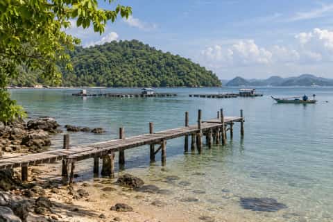 Naka noi shore, Naka Islands