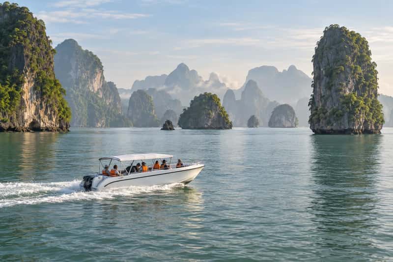 James Bond Island & Phang Nga Bay by Speedboat 4