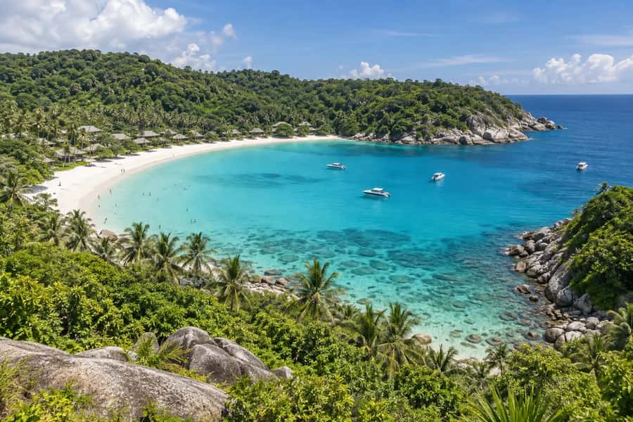 Phuket in February: Weather, Tours and Chinese New Year